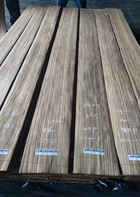 Fogli di rivestimento in legno compensato a taglio naturale in Burma Teak Quarter Cut e Crown Cut